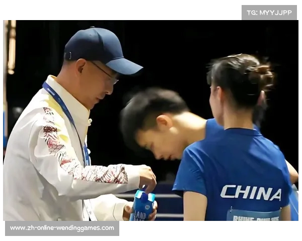 曾蓓勋与韩菲儿携手拼搏勇夺大运会乒乓球混双银牌荣耀时刻 曾蓓勋与韩菲儿携手拼搏勇夺大运会乒乓球混双银牌荣耀时刻
